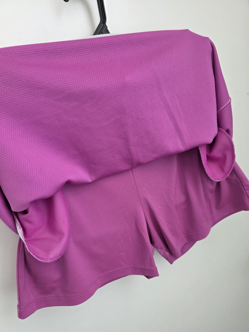 Izod Pink Golf Skort with White Drawstring - Picture 4 of 5